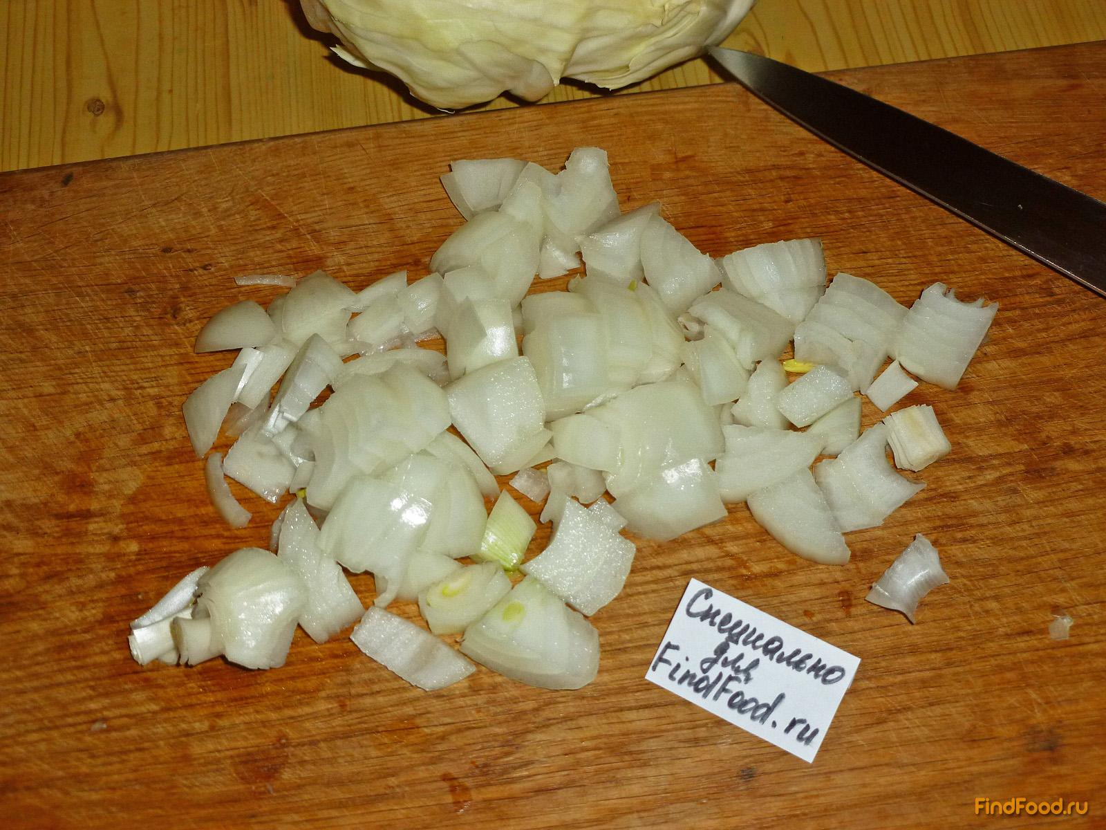 Постная капуста с грибами и солеными огурцами рецепт с фото 2-го шага 